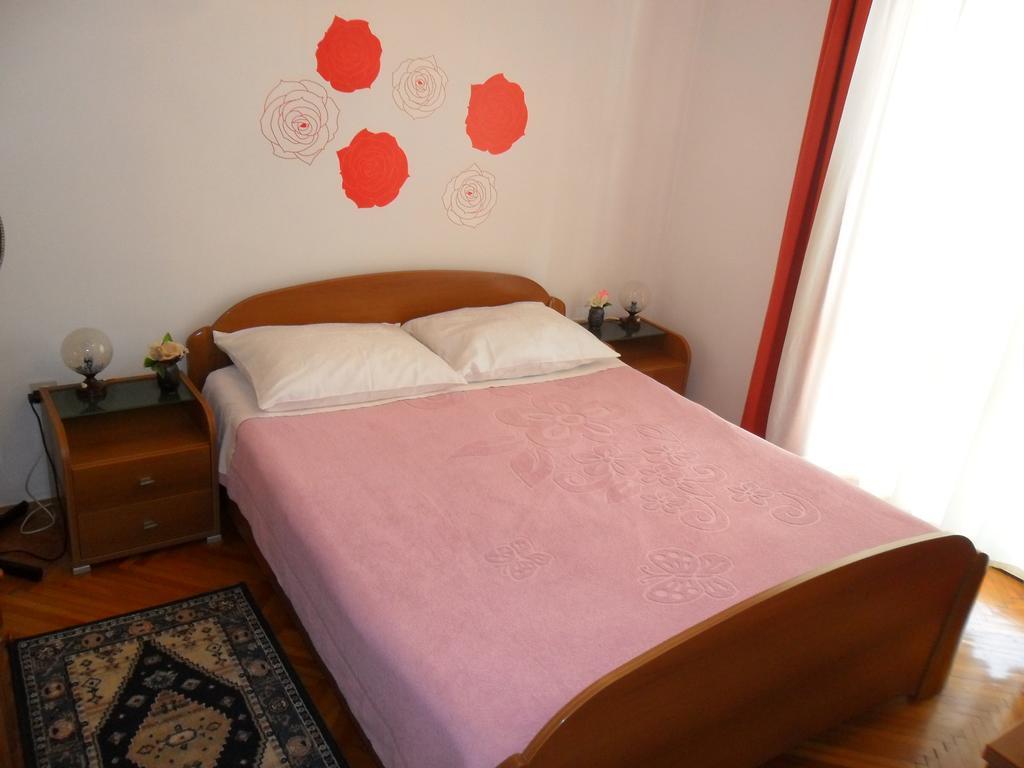 Vile Park Apartments Porec Bagian luar foto