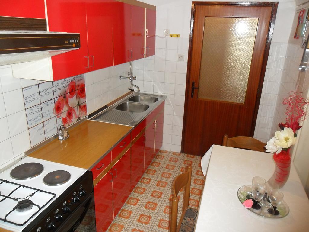 Vile Park Apartments Porec Bagian luar foto