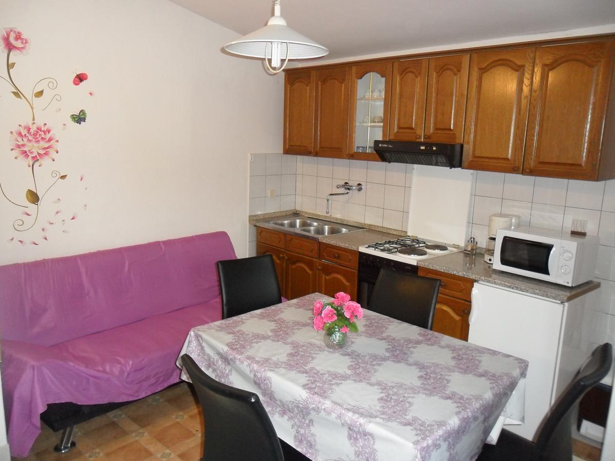 Vile Park Apartments Porec Bagian luar foto
